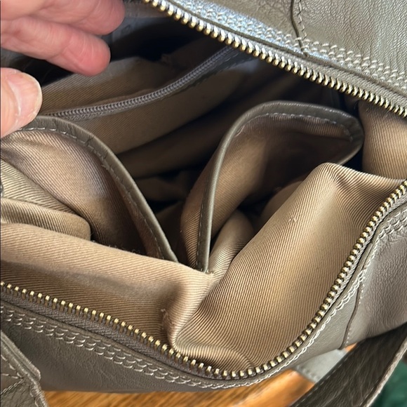 Lucky Brand Gray Crossbody/ Shoulder Bag Soft Slouchy Leather - Picture 13 of 16